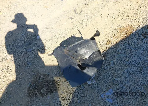 2024 Kia Sportage Plug-In Hybrid X-Line Prestige z USA, uszkodzony, nr VIN KNDPZDDH7R7168301